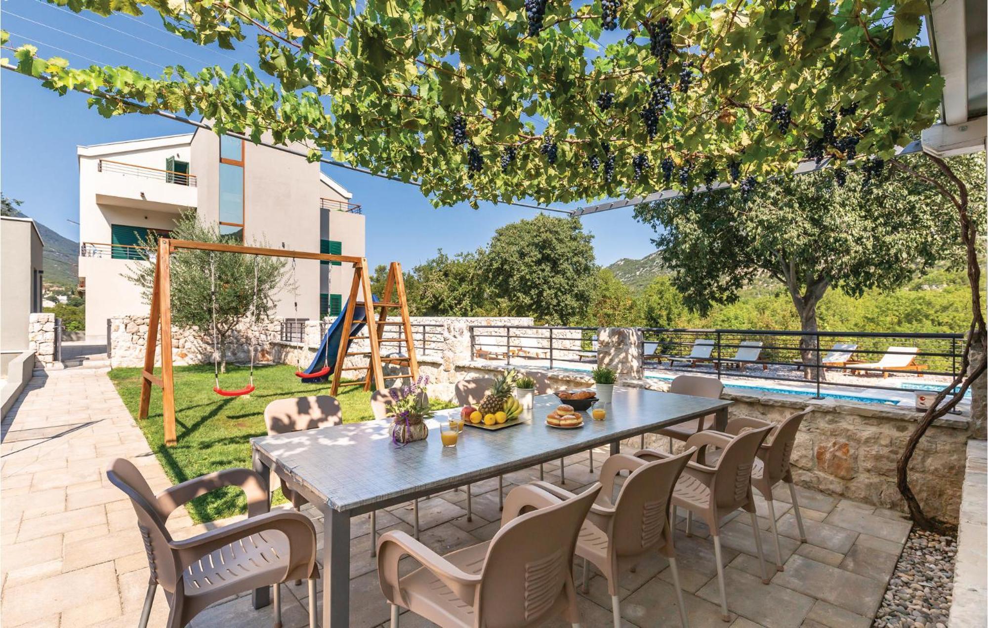 6 Bedroom Gorgeous Home In Zagvozd Exterior foto
